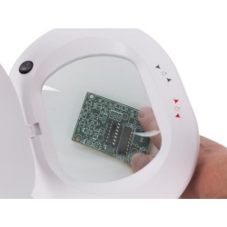 Lampa z lupą 5D 60LED