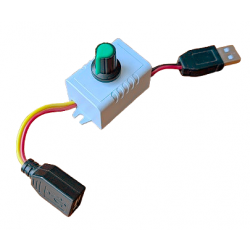 Regulator napięcia 5V 15W na złączu USB