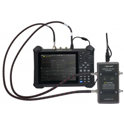 SHN920A przenośny analizator sieci wektorowej 30kHz - 20 GHz 2 portowy Siglent